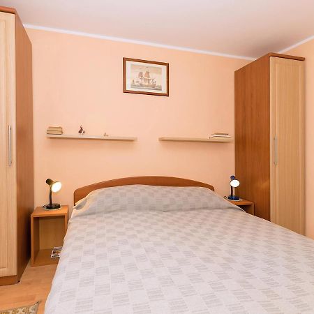 Apartments Davorka Пореч Экстерьер фото