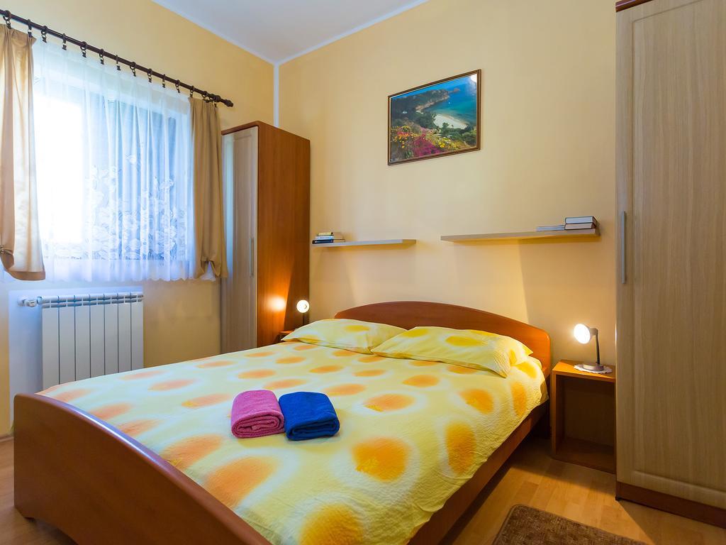 Apartments Davorka Пореч Экстерьер фото