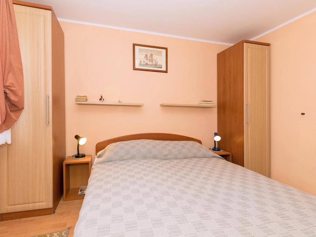 Apartments Davorka Пореч Экстерьер фото