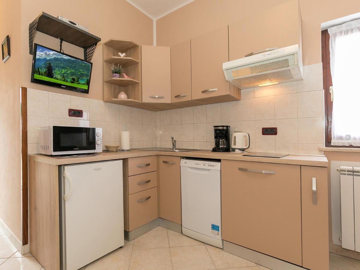 Apartments Davorka Пореч Экстерьер фото